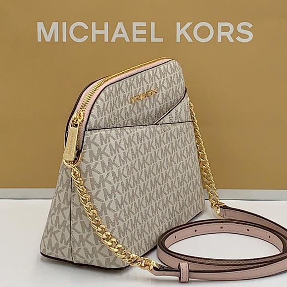 Michael Kors Medium Dome Xcross Xbody Bag Vanilla/Powder Blush - Picture 3 of 16
